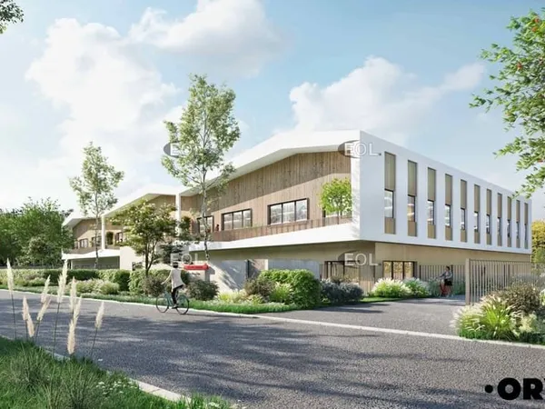 Local d'activité 2744 m²