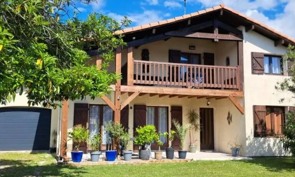 Maison 6 pièces 135 m²