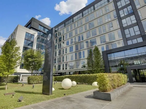 Bureaux 8259 m²