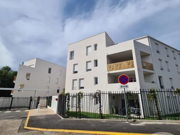 Parking 11 m²