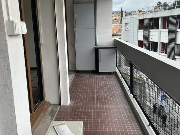 AUBAGNE T3