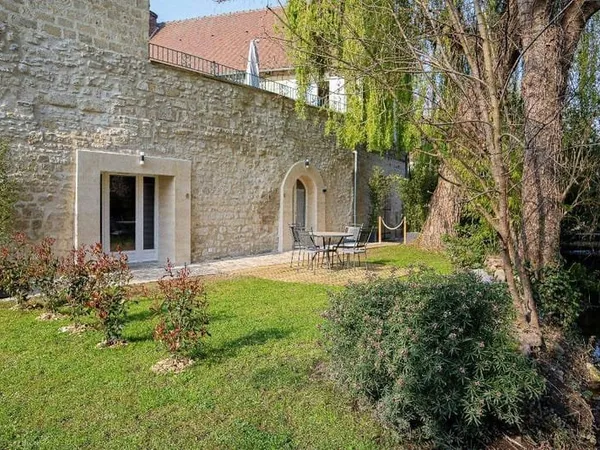 Maison 8 pièces 180 m²