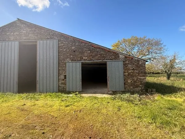 Maison 3 pièces 234 m²