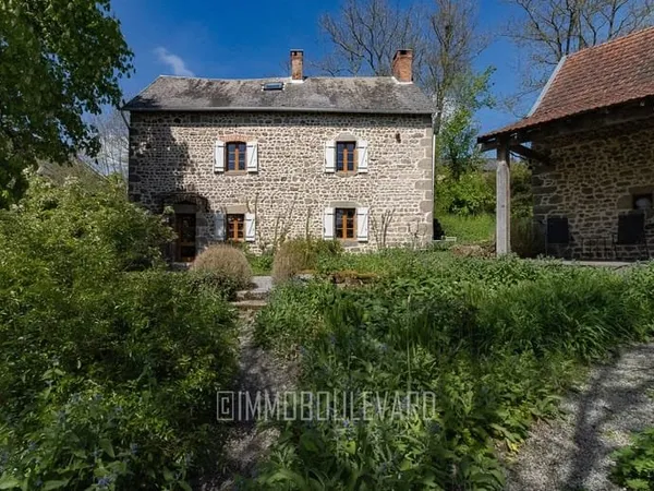 Maison en pierre de caractère Creuse, calme & nature