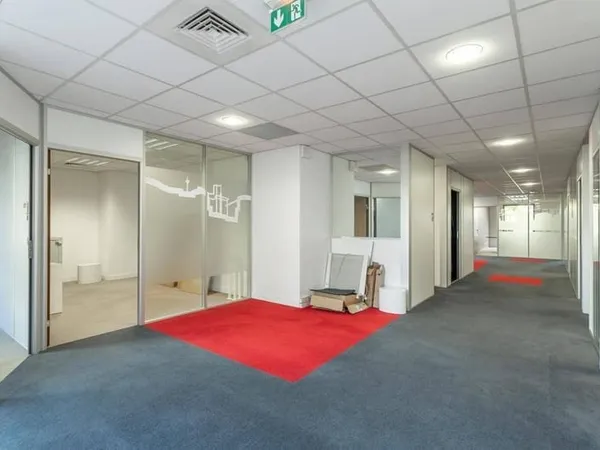 Bureaux 454 m²