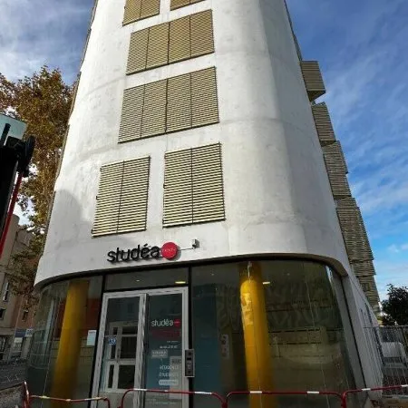 Parking 12 m²