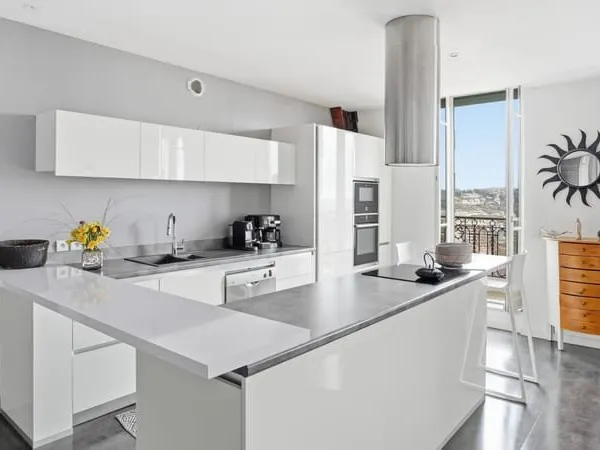A SAISIR ! MAJESTIC PALACE - BEAU T3 RÉNOVÉ - 86m2