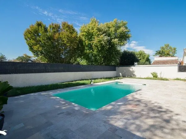 Maison de plain-pied 5 pièces 145 m²