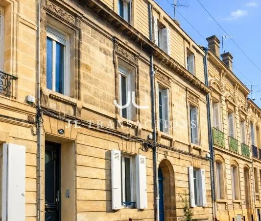 Vends immeuble - 162.15m² - Bordeaux 33000