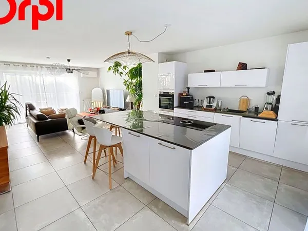 Appartement 4 pièces 95 m²
