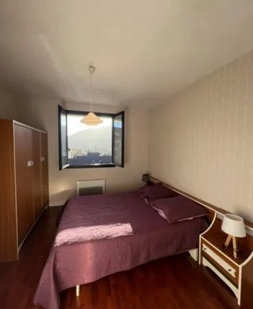 Loue appartement triplex 55m²