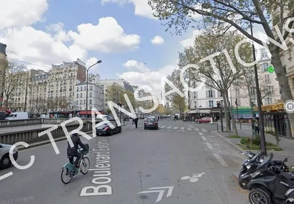 Boutique 328 m²