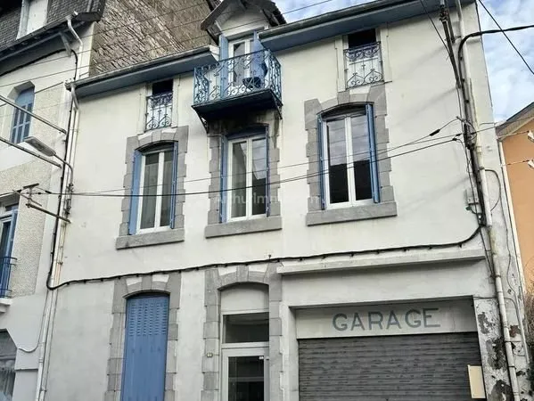 Immeuble 10 pièces 240 m²