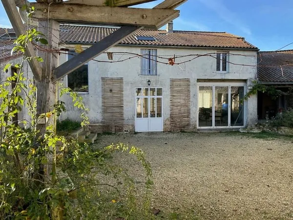 Maison 7 pièces 290 m²