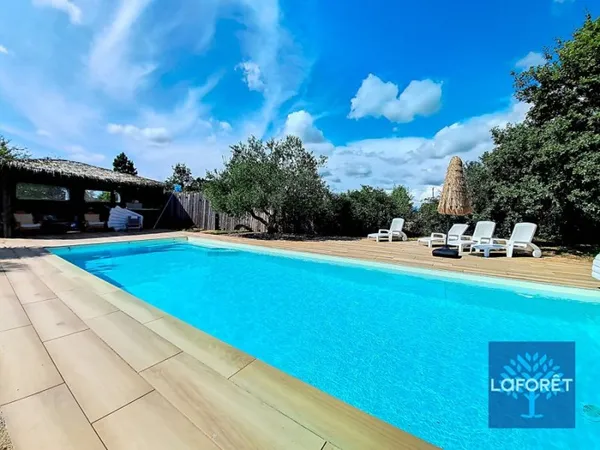 Maison 6 pièces 153 m²