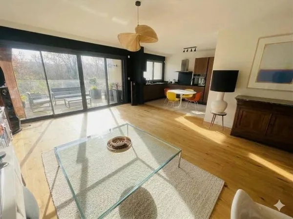 Appartement 4 pièces 104 m²