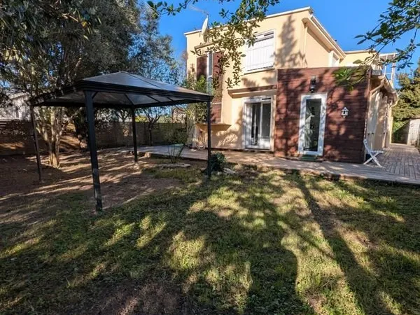Maison 5 pièces 117 m²