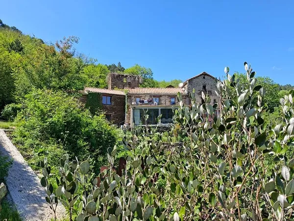 Maison de pays Saint Martin De Boubaux 9 pièce(s) 150 m2