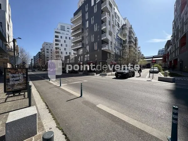 Local commercial 68 m²