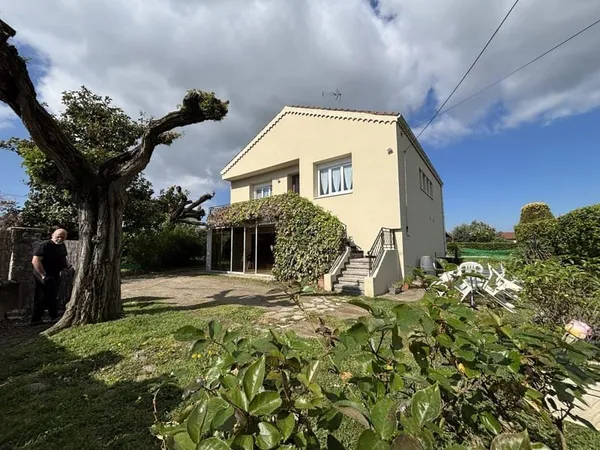 DANS VILLAGE DYNAMIQUE