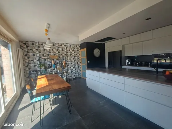 Maison Individuelle grand jardin