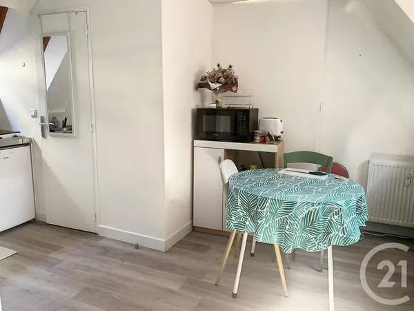 Appartement 1 pièce 16 m²