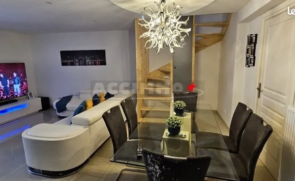 Maison 6 pièces 165 m²