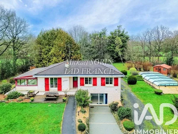 Maison de plain-pied 7 pièces 200 m²