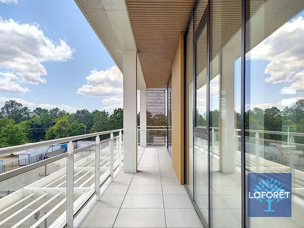 Local 189 m²