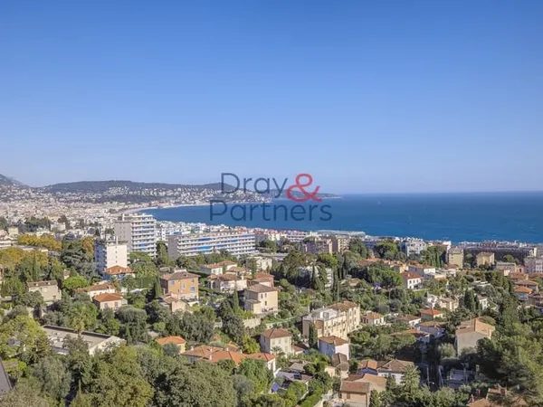 ABBAYE DE ROSELAND , superbe appartement traversant de 2 pièces , vue mer panoramique , en étage éle