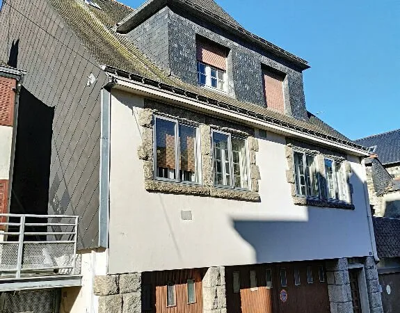 Maison Ploermel 8 pièce(s) 154 m2