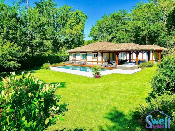 Maison de luxe 9 pièces 147 m²