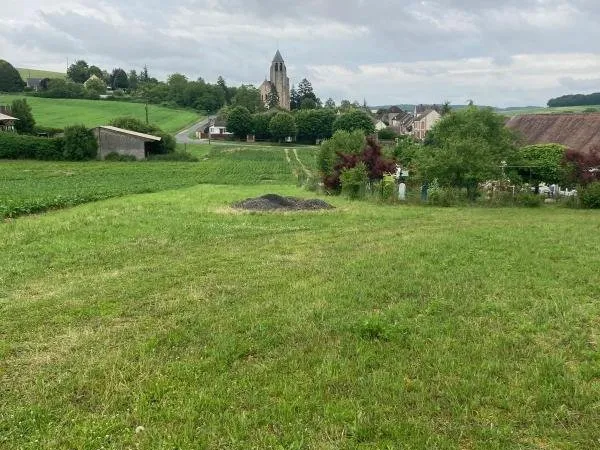 Terrain à bâtir Vente Voisines  1134m² 27700€