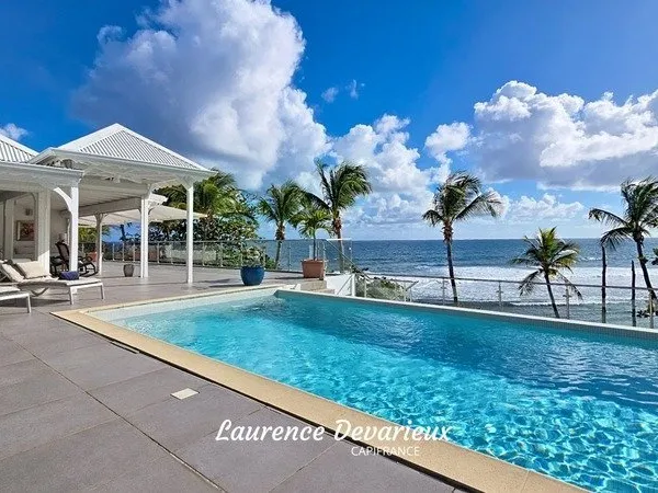 Maison à vendre 4 pièces VUE MER Saint François (971)