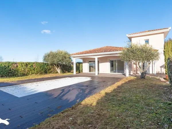 Maison 7 pièces 160 m²