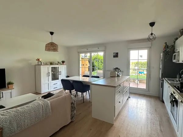 T3 meublé refait à neuf avec jardin 110 m² + garage