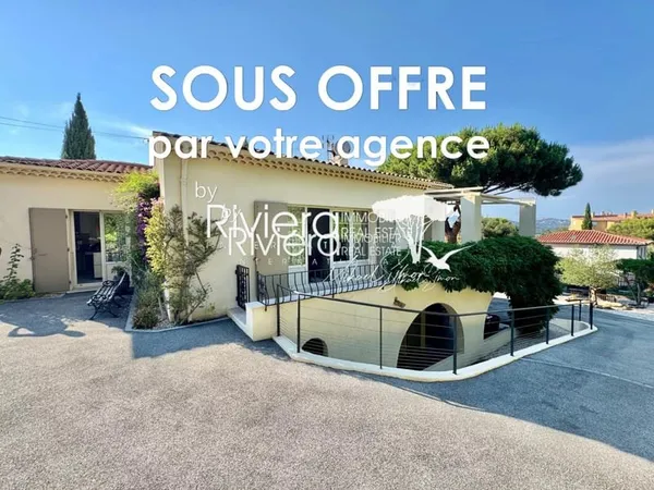CAVALAIRE - VILLA PROCHE DU CENTRE ET DU PORT