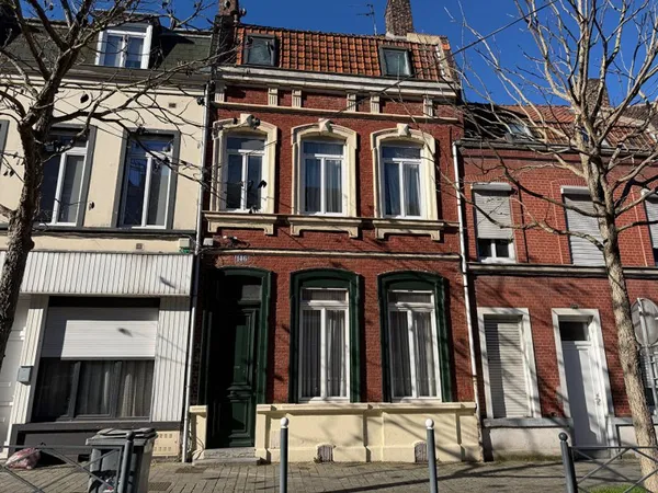 Maison 7 pièces 170 m²
