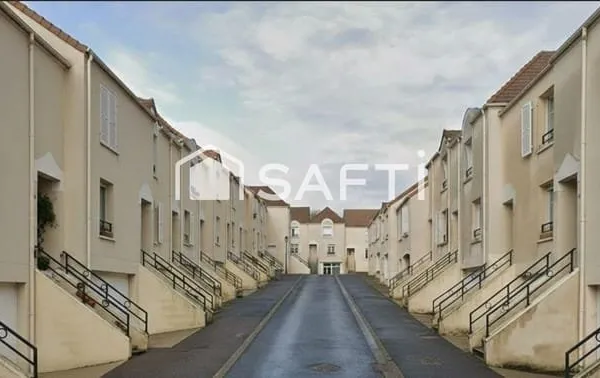 Maison 4 chambres avec jardin et vue sur l'église de Cormeilles !