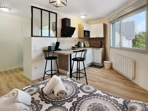 Charmant studio rénové proche Doua