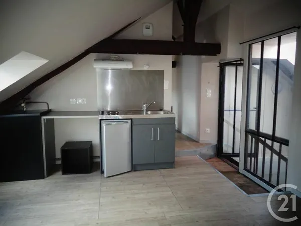 Bâtiment 165 m²