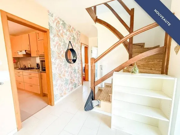 Maison 8 pièces 175 m²