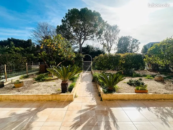 Magnifique T3 Rez de jardin Rénové à NEUF Proches Plages Secteur Badine