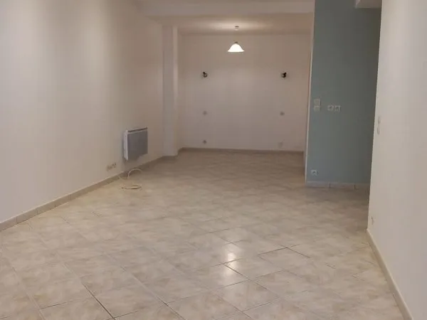 Studio 1 pièce 38 m²