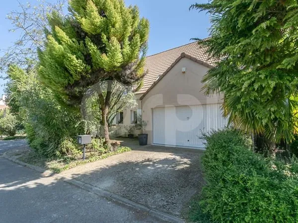 Maison 5 pièces 143 m²