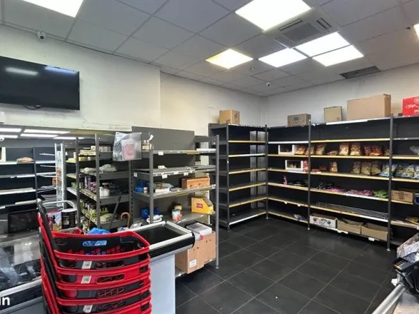 Local commercial 165 m² PARIS