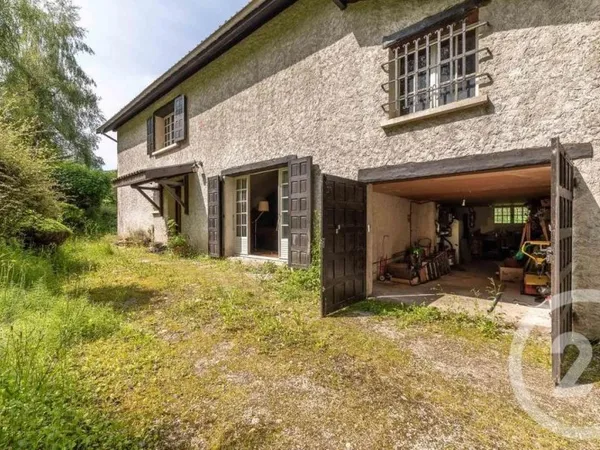Maison 6 pièces 200 m²