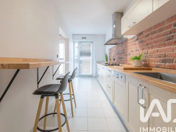 Appartement 4 pièces 81 m²