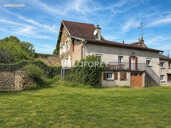 Maison 8 pièces 175 m²