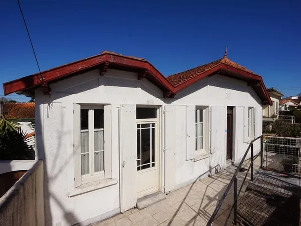 Maison 3 pièces à vendre à Royan, proche commodités et mer